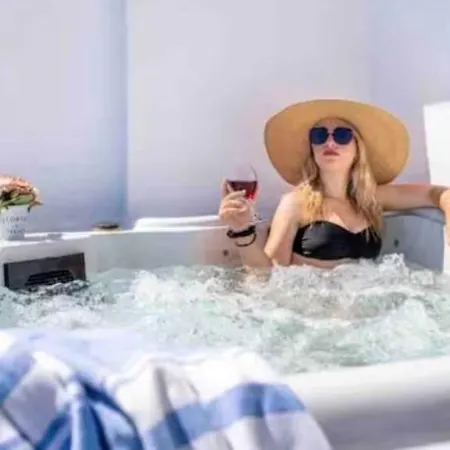 Luxury Vacation Villa Irene With Private Juccuzi
